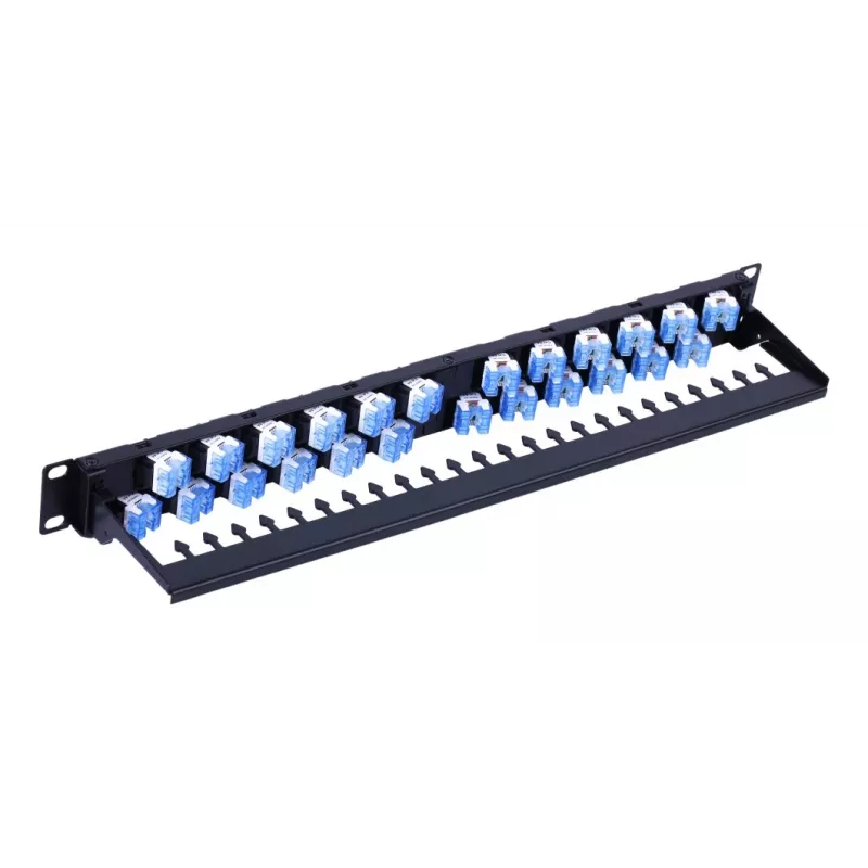 Panel de parcheo Techly UTP 24 posiciones RJ45 Cat.6A salida inclinada 1U negro