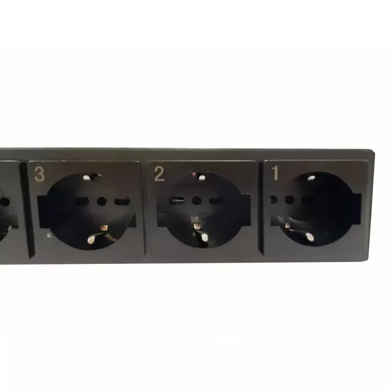 Regleta de enchufes Techly 8 tomas 19 pulgadas rack con 8 interruptores ON/OFF 1,5HE