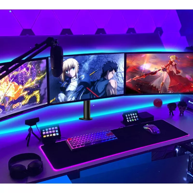 Soporte de sobremesa Techly para 3 monitores de 13-24