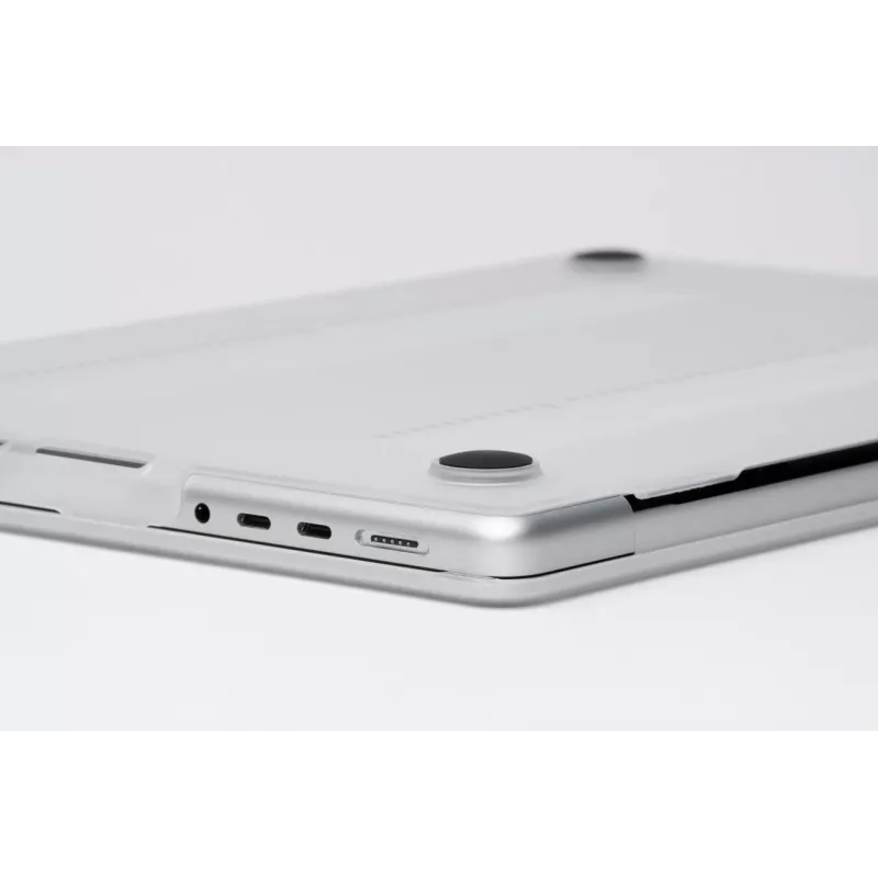 Funda ZAGG Hardshell para MacBook Air 13 pulgadas (M2/M3), transparente