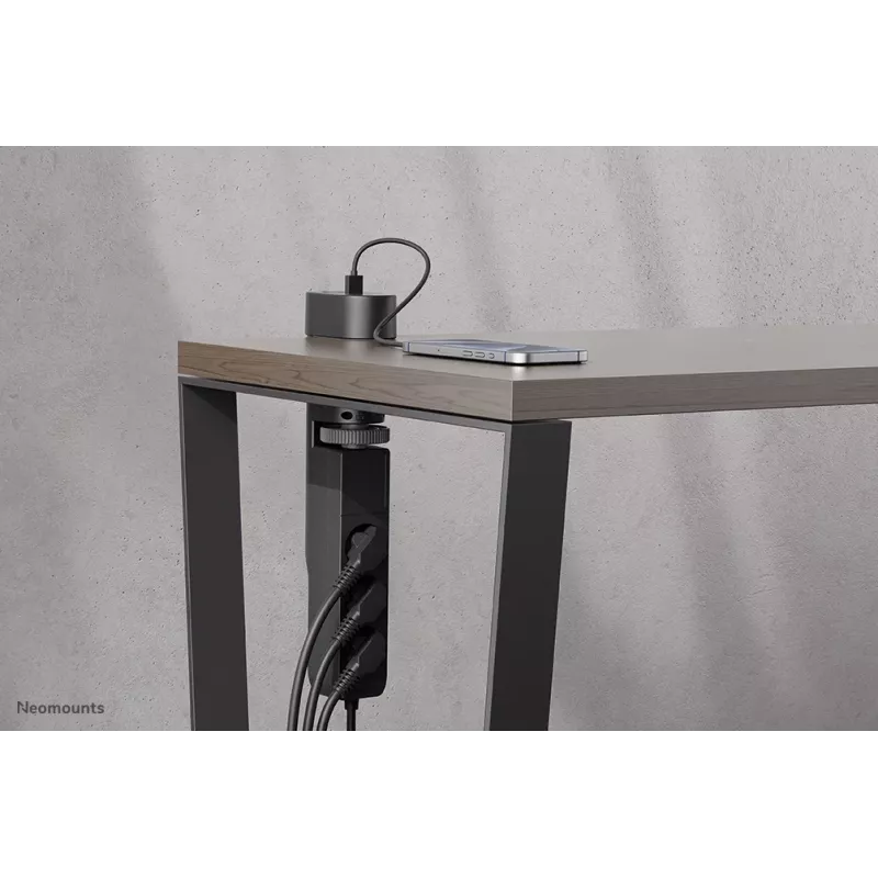 Neomounts DS22-840BL6 Regleta de escritorio con pinza y conexiones USB-C y USB-A – carga rápida