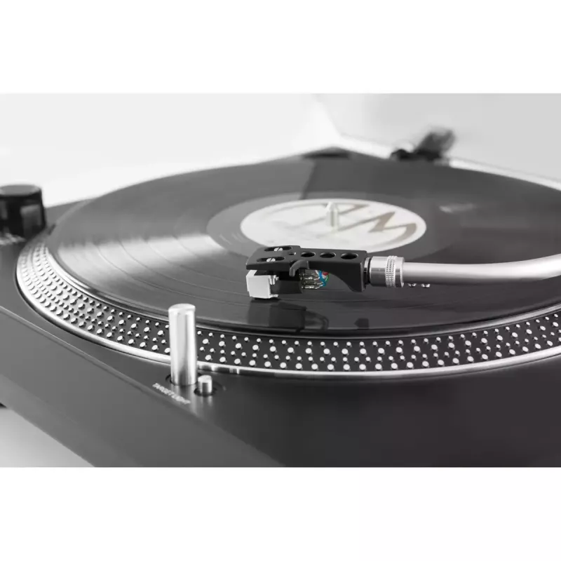Tocadiscos de accionamiento directo TechniSat TechniPlayer LP 300