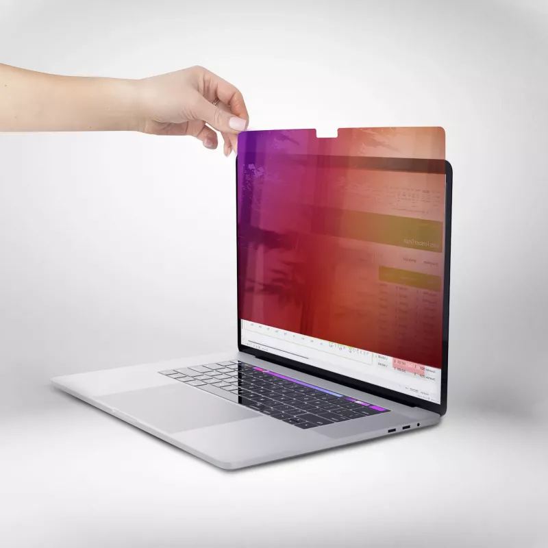 StarTech.com protector de pantalla para MacBook Pro 14