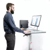 StarTech.com soporte de pared para PC, compatible con ordenadores de sobremesa de hasta 18 kg, ajuste sin herramientas 50–200 mm, soporte/estante de pared robusto para carcasas/torres de PC