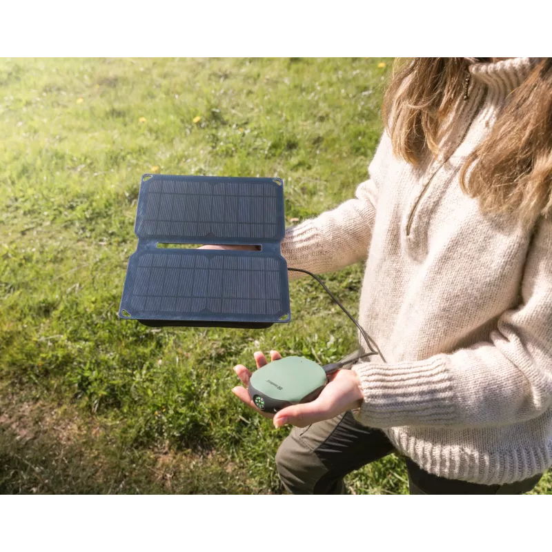 Cargador solar Sandberg 10W 2xUSB Outdoor universal negro