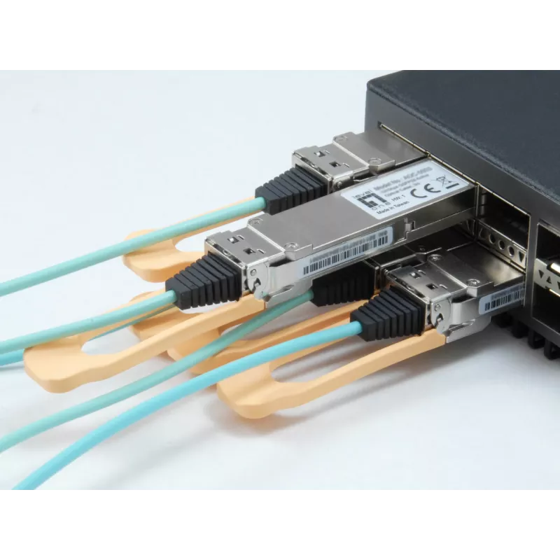 LevelOne AOC-0503 Módulo transceptor de red fibra óptica 103100 Mbit/s QSFP28 850 nm