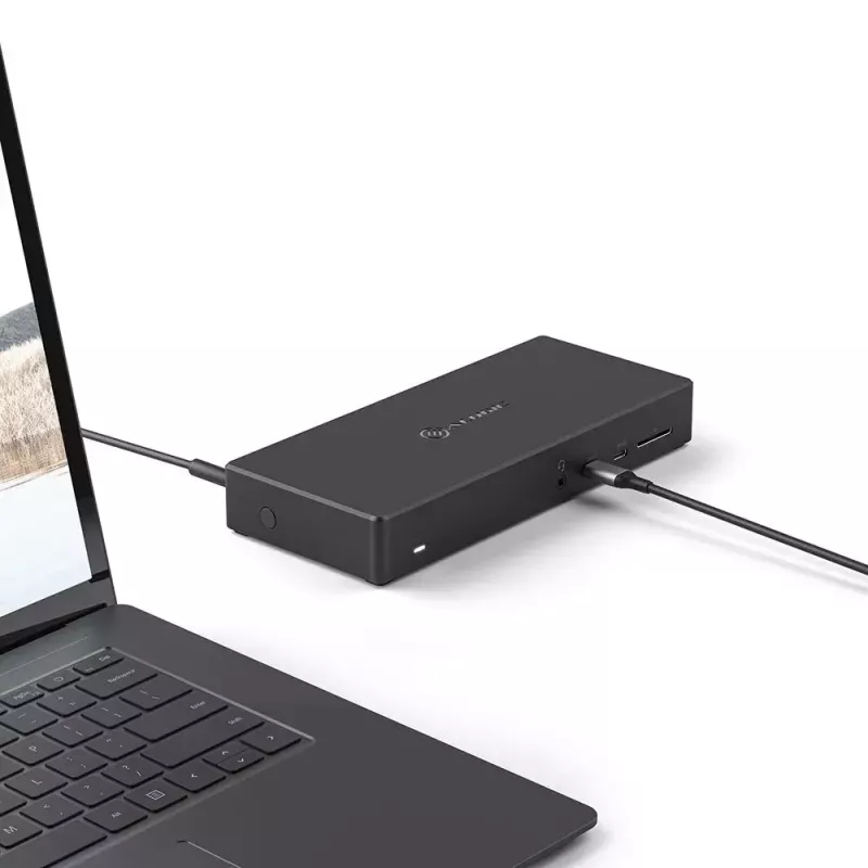Estación de acoplamiento ALOGIC MA3 USB-C Triple Display DP Alt. Mode