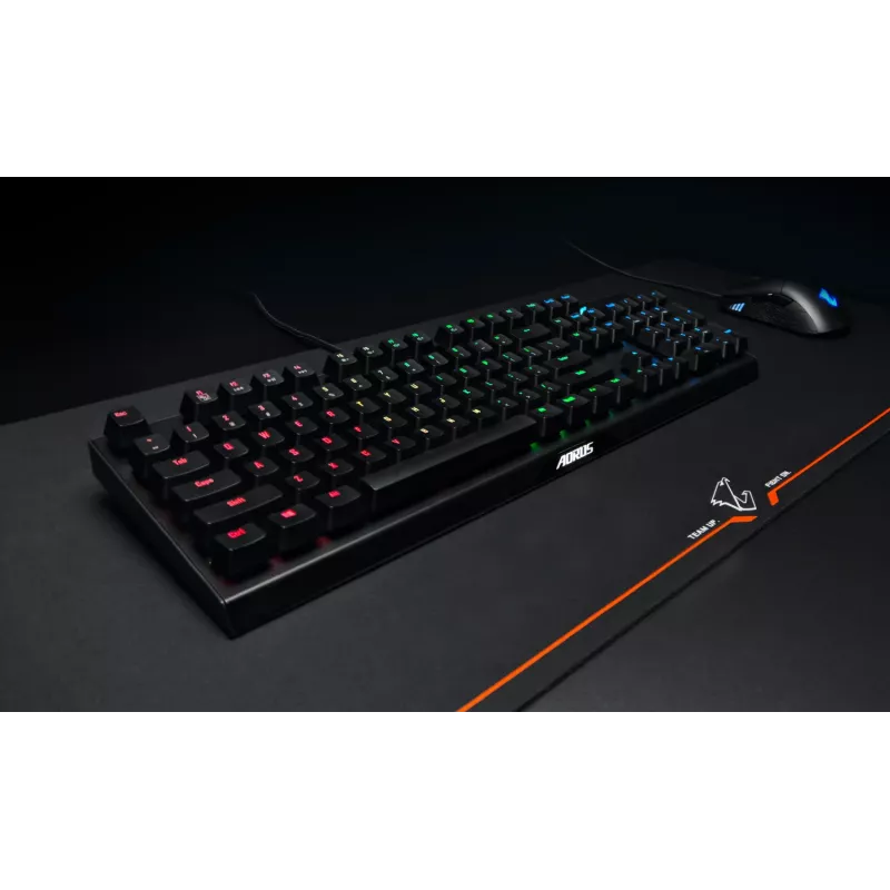 Alfombrilla gaming GIGABYTE AMP900 negra, naranja