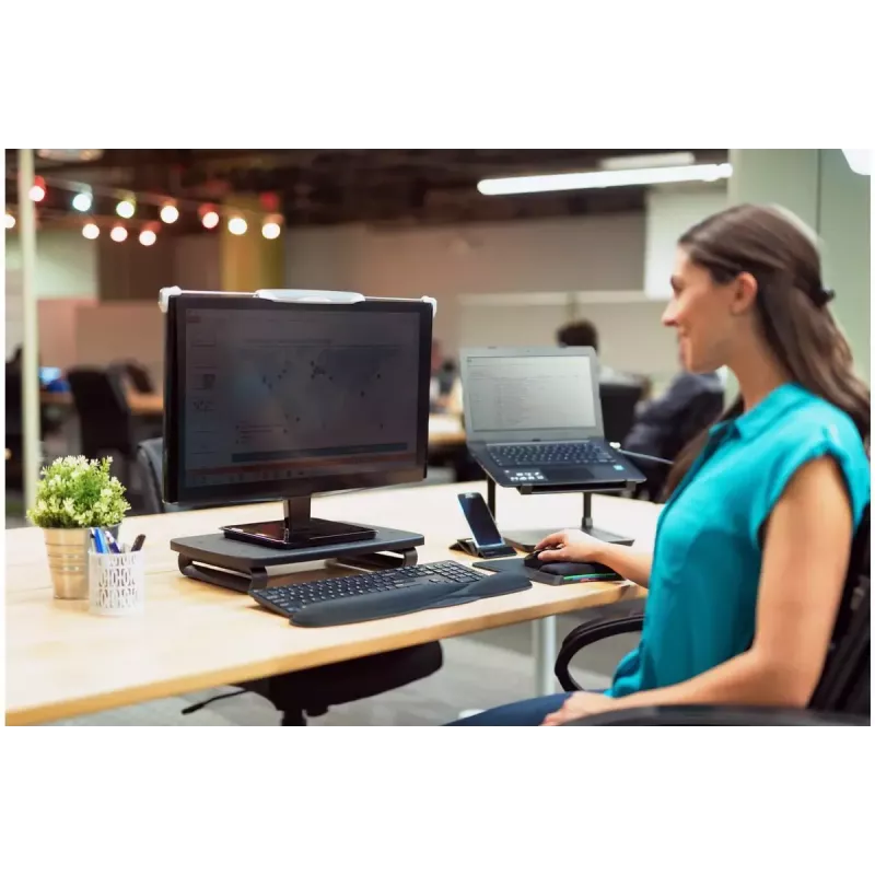 Soporte para monitor Kensington SmartFit Plus para pantallas de hasta 24