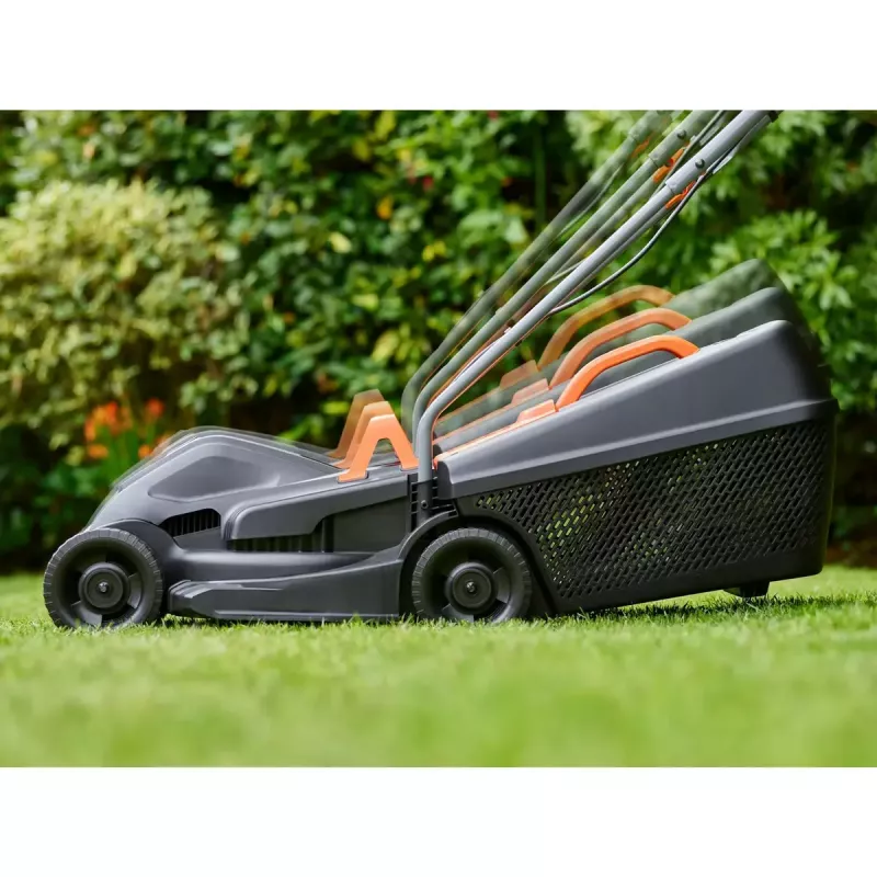 Cortacésped manual Black & Decker BEMW351-QS