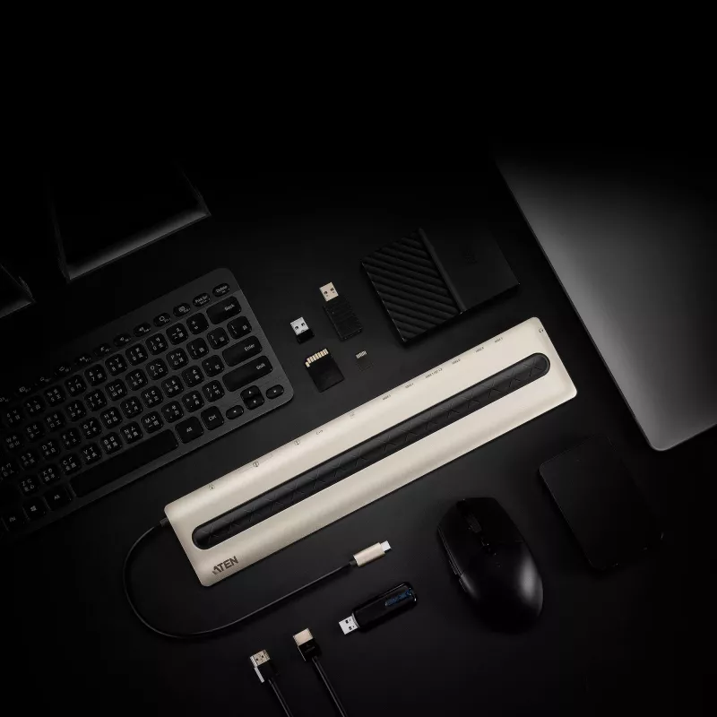 Dock multipuerto USB-C ATEN con Power Pass-Through