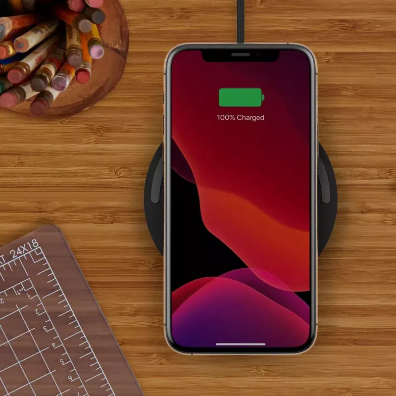 Cargador inalámbrico Belkin Boost Charge WIA001VFBK negro