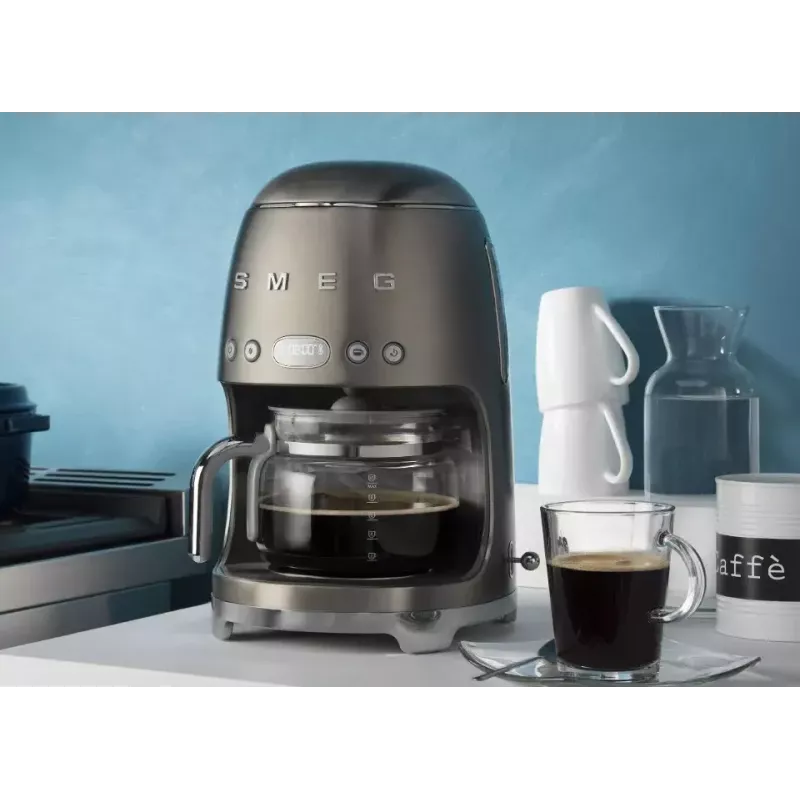 Cafetera de filtro Smeg 1,4 L DCF02PBEU