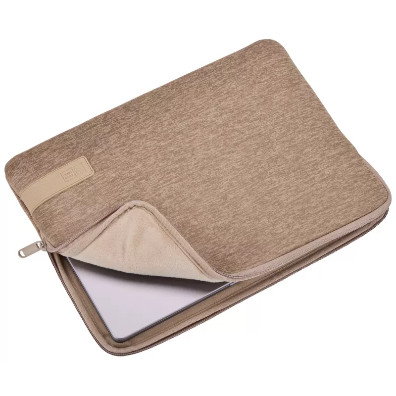 Funda tipo sleeve Case Logic Reflect REFMB114 - Boulder beige 35,6 cm (14