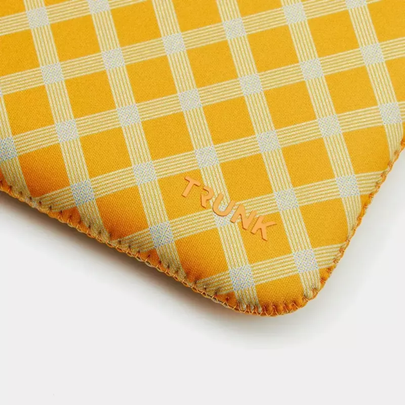 Funda tipo sleeve, Trunk Neoprene Sleeve TR-ALSPRO13-CYT 33 cm, amarillo