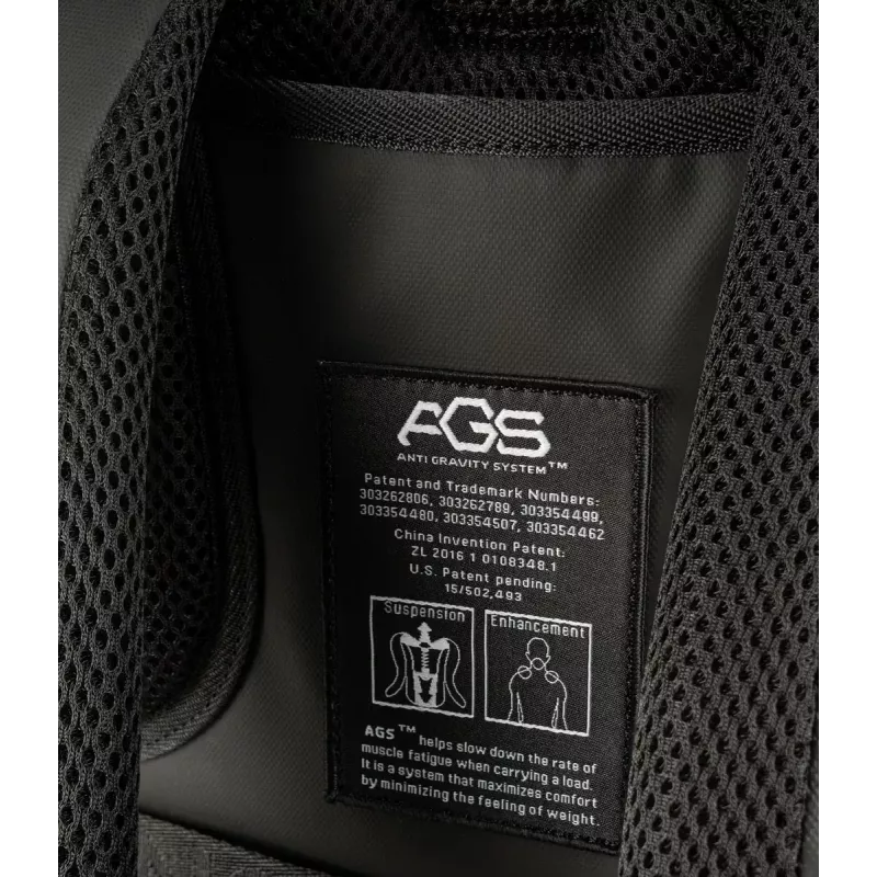 Mochila de ocio Tucano Marte Gravity negra tela