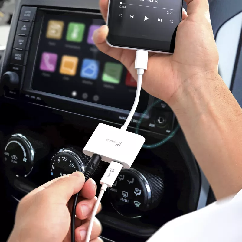 j5create JCA122 Adaptador USB-C® a audio de 3,5 mm con Power Delivery, Negro