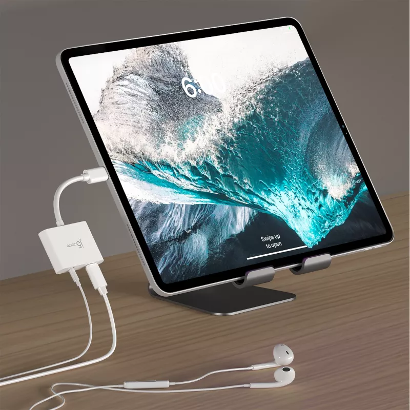 j5create JCA122 Adaptador USB-C® a audio de 3,5 mm con Power Delivery, Negro