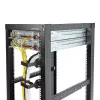 Gancho en D multidireccional vertical para gestión de cables de rack de servidor StarTech.com 6 x 10 cm (2,4 x 3,9 pulgadas)