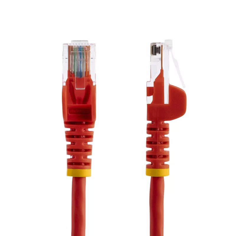 Cable de parcheado Ethernet Cat5e StarTech.com con conectores RJ45 sin enganches – 5 m, Rojo