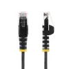 Cable CAT6 StarTech.com de 0,5 m – fino – sin enganches – conector RJ45 – Negro