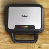 Sandwichera Tefal SW383D10 700 W negra, acero inoxidable