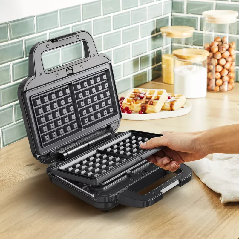Sandwichera Tefal SW383D10 700 W negra, acero inoxidable