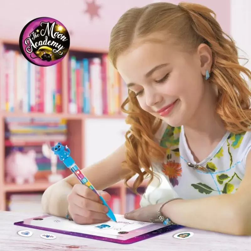 Set educativo Liscianigiochi Moon Academy — rotuladores lunares y diario