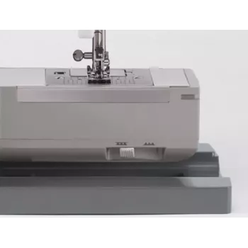 Máquina de coser automática SINGER Heavy Duty 4432 — 32 puntadas, 1100 rpm, ancho de puntada de 6 mm, brazo libre, 120 V