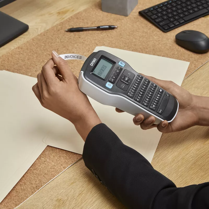 DYMO LabelManager 160 Etiquetadora Kit de inicio con 3 rollos de cinta de etiquetas D1 | Impresora de etiquetas portátil | Teclado QWERTY | Ideal para oficina o casa