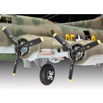 Maqueta de avión de ala fija Revell B-17F Memphis Belle