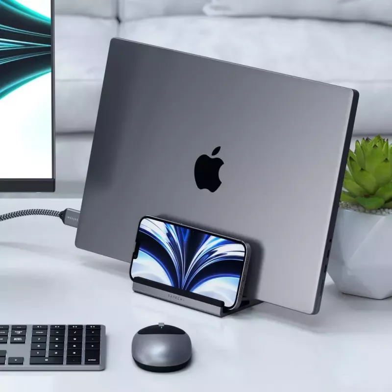 Soporte para portátil y tablet Satechi ST-ADVSM plateado compatible con MacBook Pro
