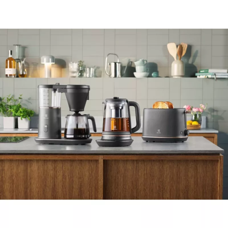 Tostadora Electrolux E7T1-6BP 2 rebanadas 980 W Negra