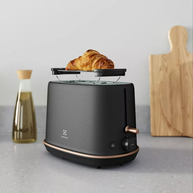 Tostadora Electrolux E7T1-6BP 2 rebanadas 980 W Negra