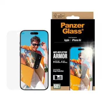 Lámina protectora de pantalla PanzerGlass Anti-Reflective Armor iPhone Air resistente a arañazos y golpes