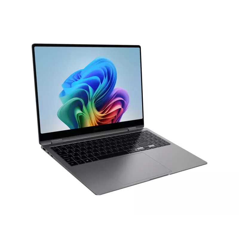 Portátil Samsung Galaxy Book5 Pro 360 16