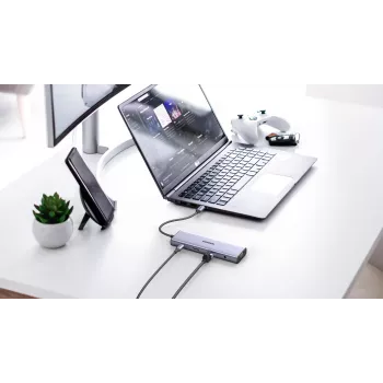 Ugreen Revodok hub USB-C 10 en 1 UGREEN 15601 10 puertos 4K HDMI