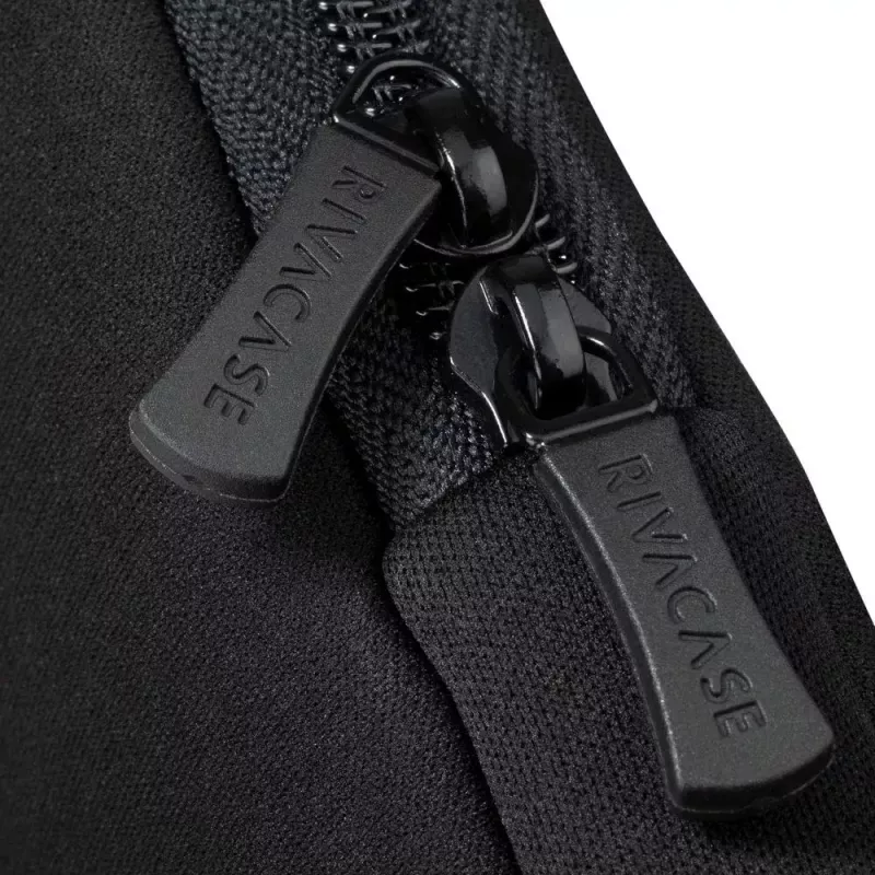 Funda tipo sleeve Rivacase 5126 35.6 cm 14 pulgadas negra
