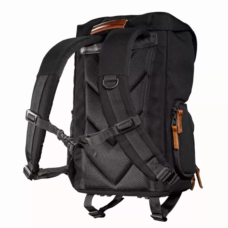 Mochila Mantona Luis junior negra marrón cuero metal poliéster sintético