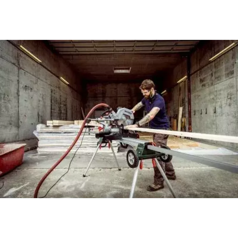 Sierra de inglete Metabo KGS 305 M 3700 rpm 1600 W inglete doble