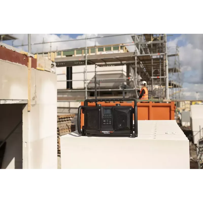 Radio portátil Perfectpro ROCKBULL DAB+ FM 50W 20h Batería
