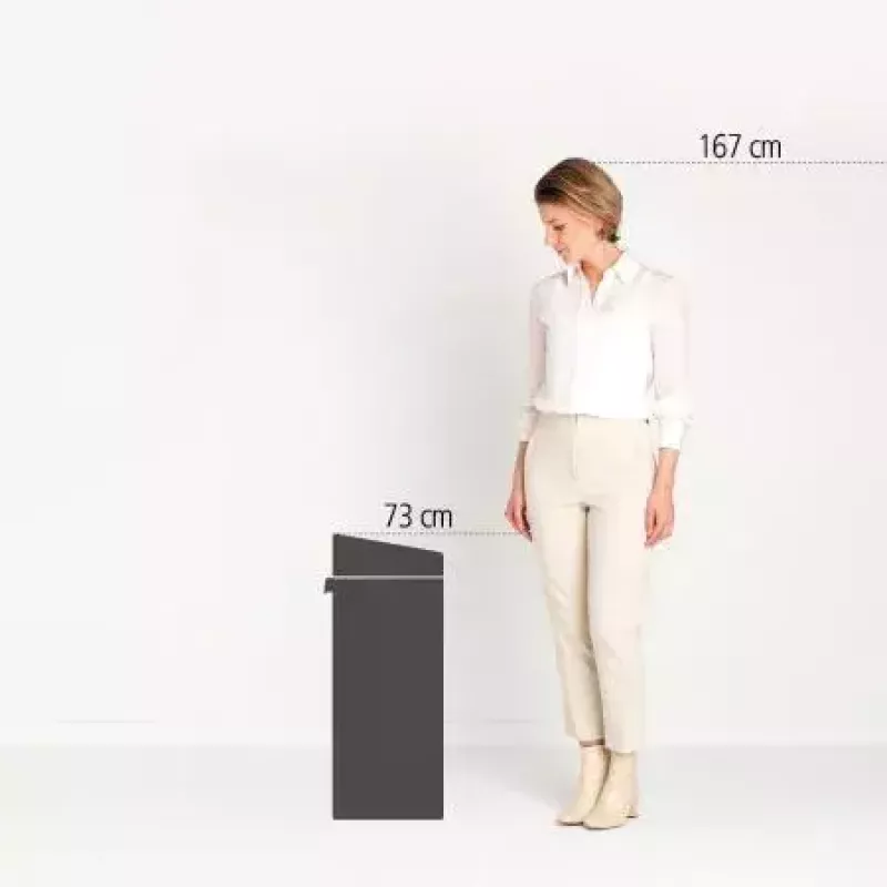 Cubo de basura ovalado de acero Brabantia 100680