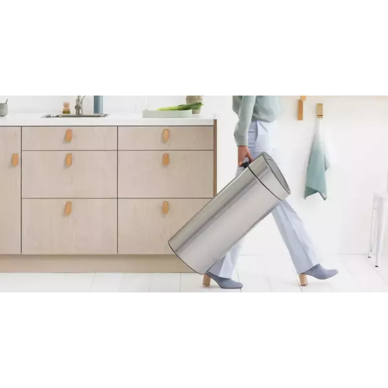 Cubo de basura ovalado de acero Brabantia 100680