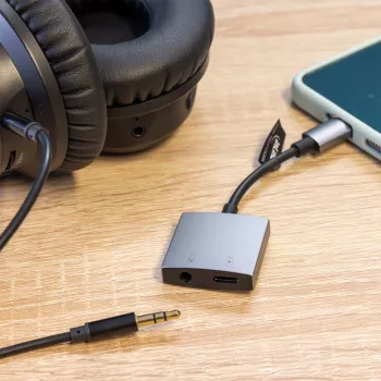 Cable adaptador de audio USB-C InLine, USB-C a jack 3,5 mm + PD 30 W