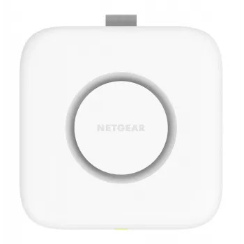 Netgear WBE718 Punto de acceso inalámbrico – Tri‑Band 2,4/5/6 GHz, 9400 Mbit/s, PoE, 1x 2,5GbE, blanco