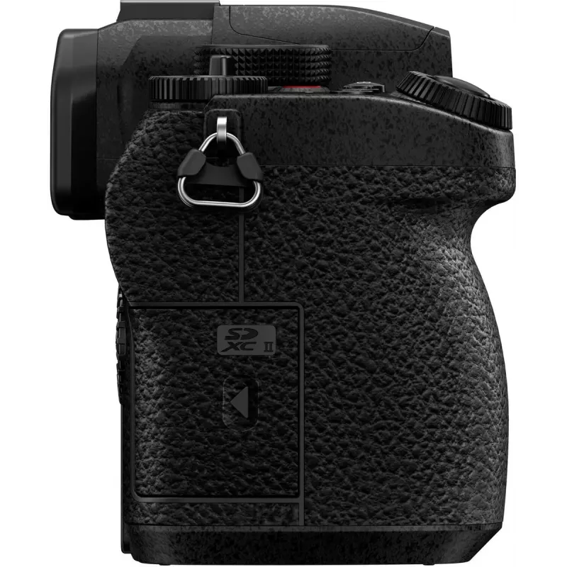 Panasonic Lumix DC-G97 Kit con Vario 12-60 mm F3.5-5.6 Power OIS (DC-G97ME)