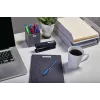 Cintas de etiquetar DYMO Authentic D1 | Texto azul sobre cinta blanca | 9 mm x 7 m | Etiquetas autoadhesivas para etiquetadoras LabelManager | Fabricadas en Europa
