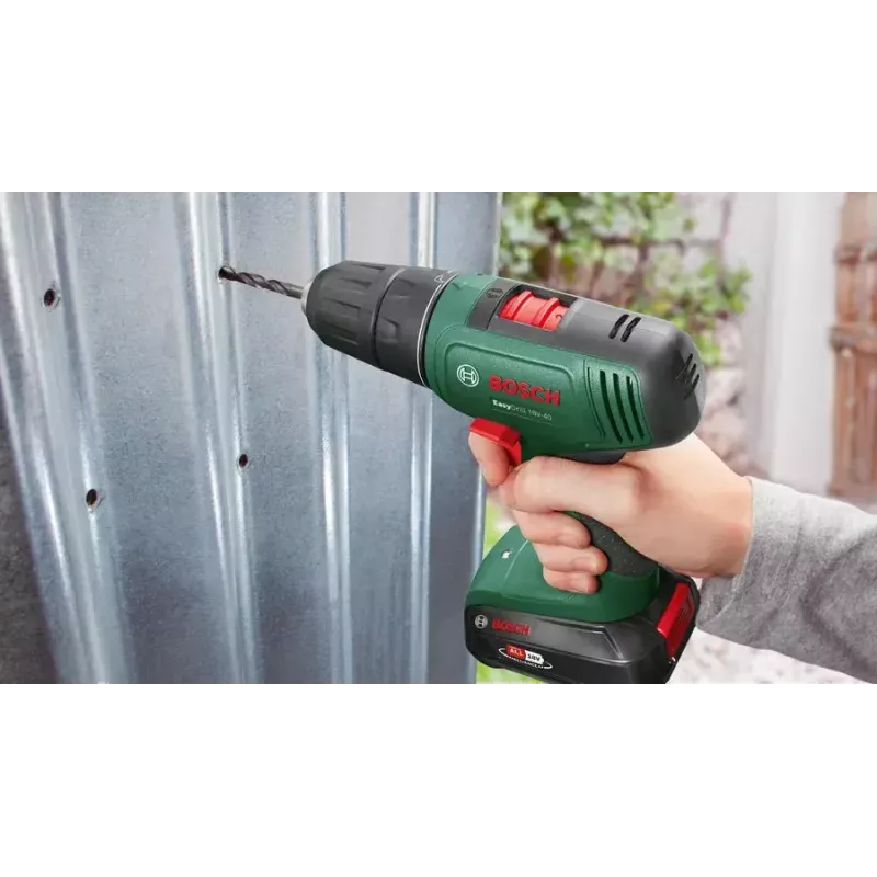 Bosch EasyDrill 18V-40 1630 RPM sin llave 1.3 kg negro, verde
