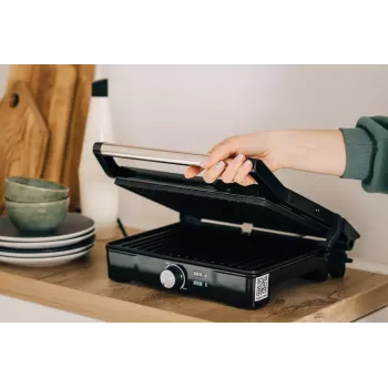 Parrilla de contacto AENO EG2 — 2000 W, rectangular, acero inoxidable/negro, 345×327 mm