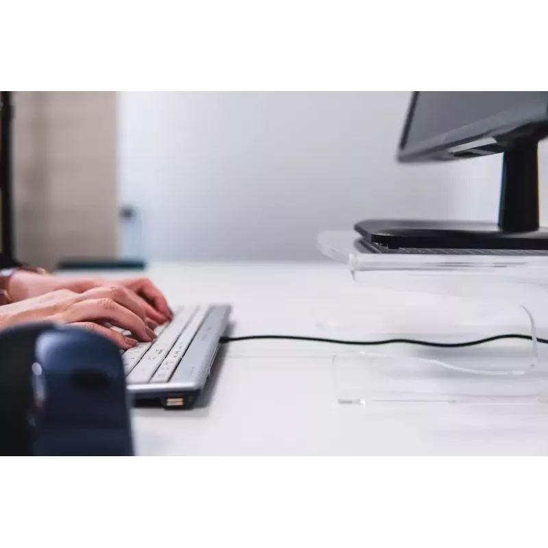 Soporte para monitor BakkerElkhuizen Q-riser 100